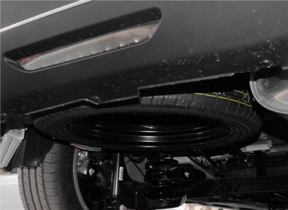 宋MAX 2019款 1.5T 自动智联睿逸型 6座 国V 其他细节类   备胎