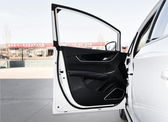 宋MAX 2019款 1.5T 自动智联睿逸型 7座 国V 车厢座椅   前门板
