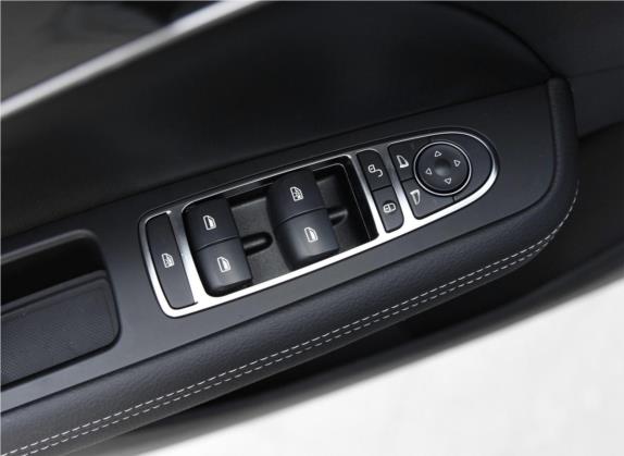宋MAX 2019款 1.5T 自动智联睿逸型 7座 国V 车厢座椅   门窗控制