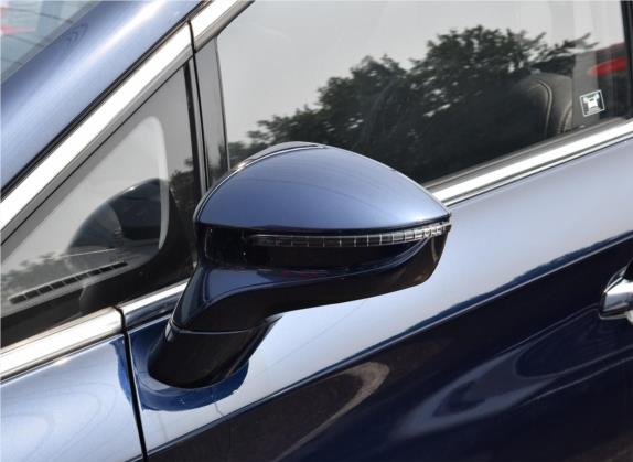 宋MAX 2019款 1.5T 自动智联睿动型 7座 国V 外观细节类   外后视镜