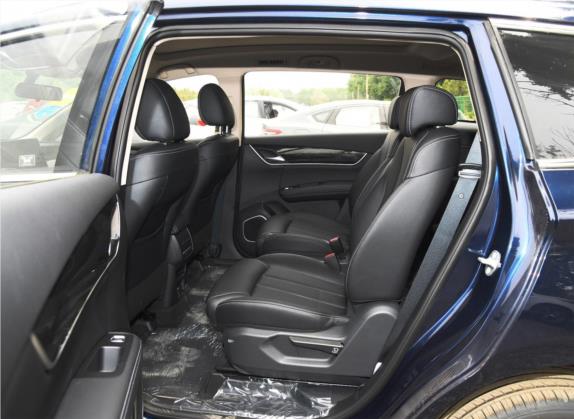 宋MAX 2019款 1.5T 自动智联睿进型 6座 国V 车厢座椅   后排空间