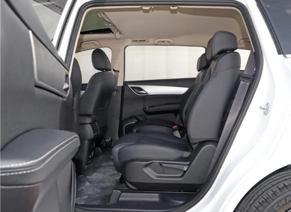 宋MAX 2021款 升级版 1.5T 自动豪华型 6座 车厢座椅   后排空间
