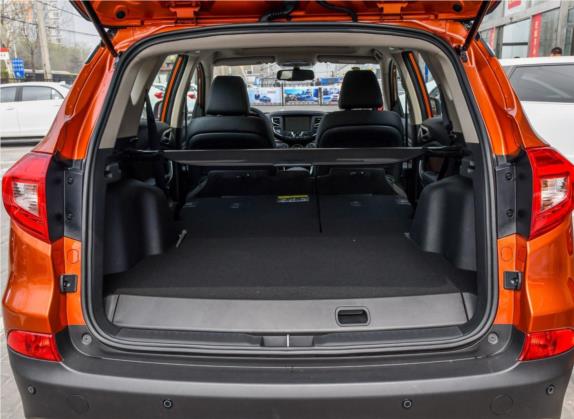 宋新能源 2018款 宋EV400 智联进享型 车厢座椅   后备厢