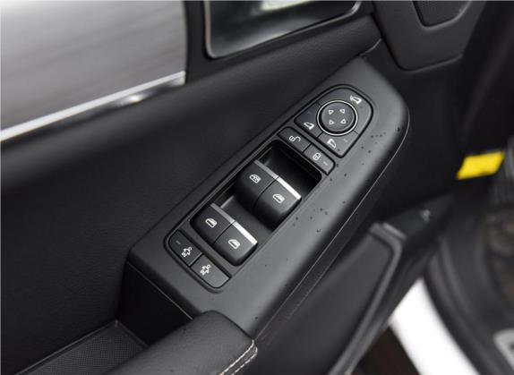 唐 2019款 2.0T 自动智联尊享型 5座 国VI 车厢座椅   门窗控制