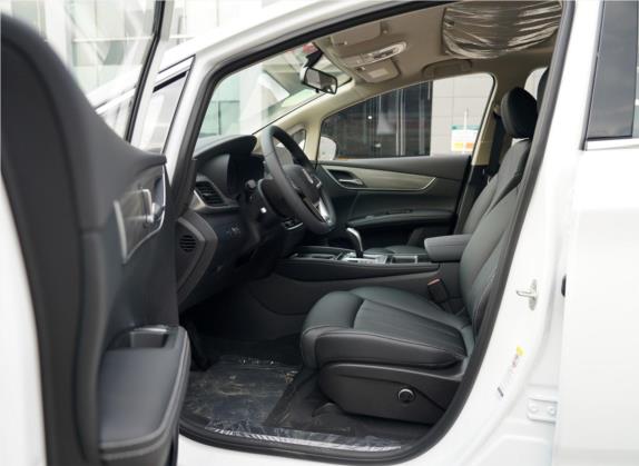 宋MAX新能源 2019款 DM 1.5T 智联致进型 6座 国VI 车厢座椅   前排空间