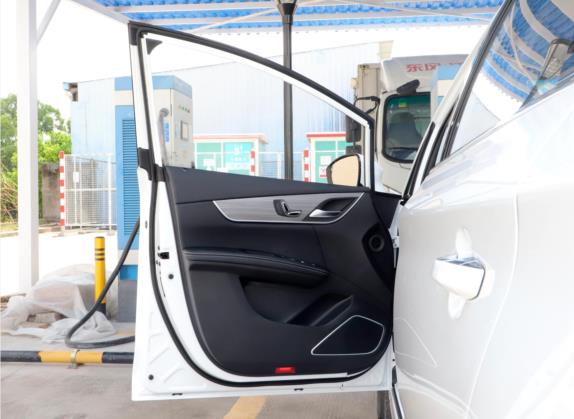 宋MAX新能源 2019款 DM 1.5T 智联致享型 6座 国VI 车厢座椅   前门板