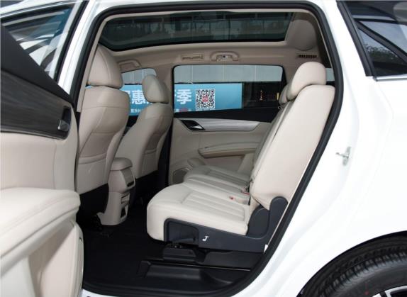 宋MAX新能源 2019款 DM 1.5T 智联致享型 7座 国V 车厢座椅   后排空间