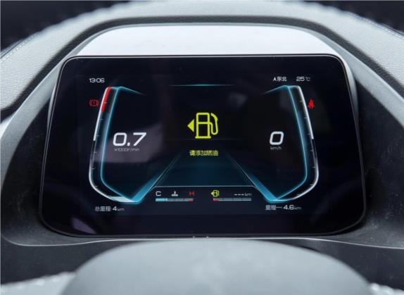 秦Pro 2020款 超越版 1.5TI 手动豪华型 中控类   仪表盘