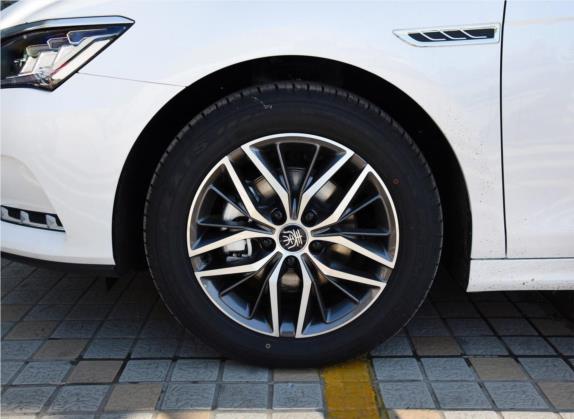 秦Pro新能源 2019款 EV 超能版 高功率高续航智联领越型 其他细节类   前轮