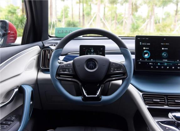宋Pro 2021款 1.5T 自动骁云版尊贵型 中控类   驾驶位