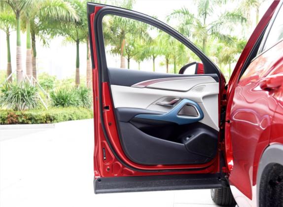 宋Pro 2021款 1.5T 自动骁云版尊贵型 车厢座椅   前门板