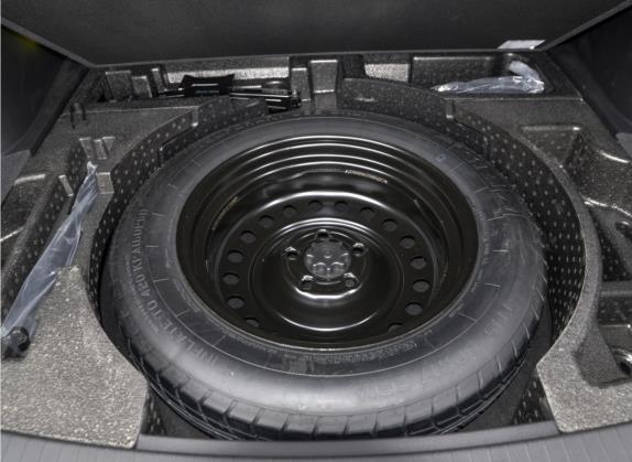 宋Pro 2021款 1.5T 自动骁云版豪华型 其他细节类   备胎