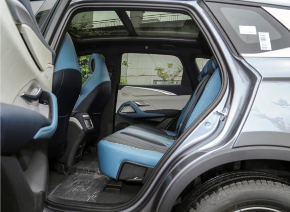 宋Pro 2021款 1.5T 自动骁云版精英型 车厢座椅   后排空间