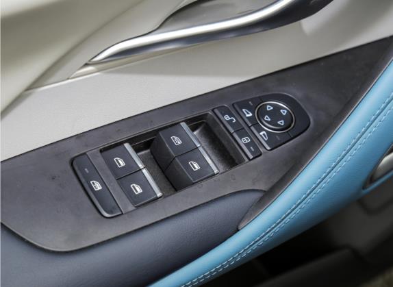 宋Pro 2021款 1.5T 自动骁云版精英型 车厢座椅   门窗控制