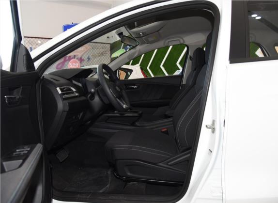 比亚迪e2 2019款 标准续航版 悦·标准型 车厢座椅   前排空间