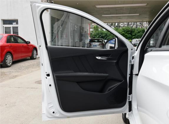 比亚迪e2 2020款 升级版 标准续航版 标准型 车厢座椅   前门板