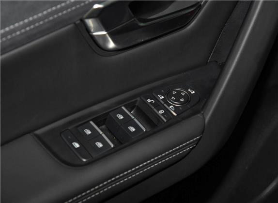 宋Pro新能源 2019款 EV 高功率高续航版旗舰型 车厢座椅   门窗控制