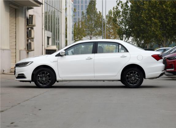 秦 2019款 1.5L 自动尊贵型 外观   正侧
