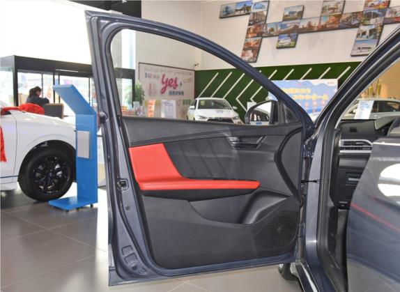比亚迪e3 2020款 高续航版 创·尊贵型 车厢座椅   前门板