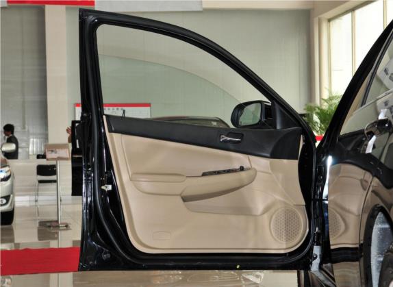 比亚迪F6 2011款 黄金版 1.8L MT豪华型 车厢座椅   前门板