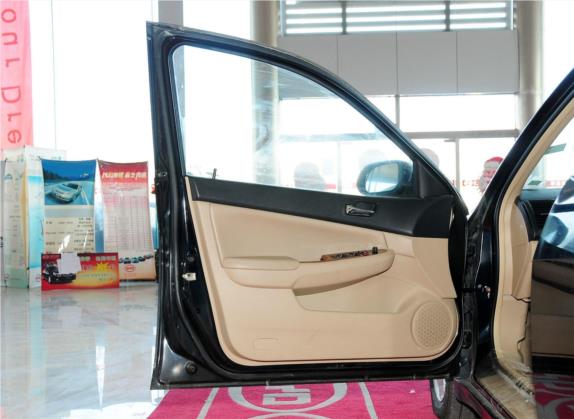 比亚迪F6 2011款 黄金版 2.0L CVT尊享型 车厢座椅   前门板