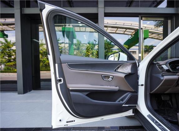 汉 2020款 DM 四驱性能版尊贵型 车厢座椅   前门板