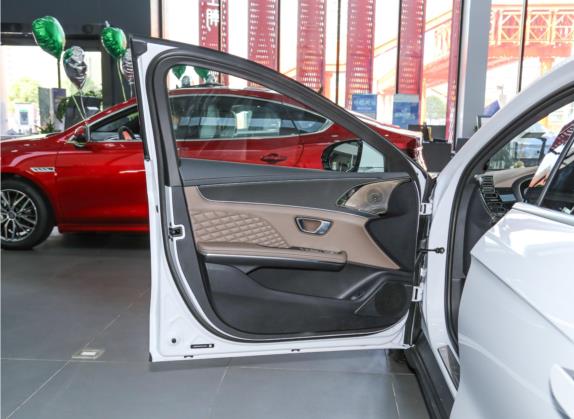 汉 2022款 EV 创世版 610KM四驱尊享型 车厢座椅   前门板