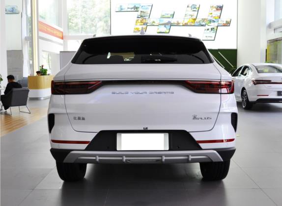 宋PLUS 2020款 1.5T 自动尊贵型 外观   正后