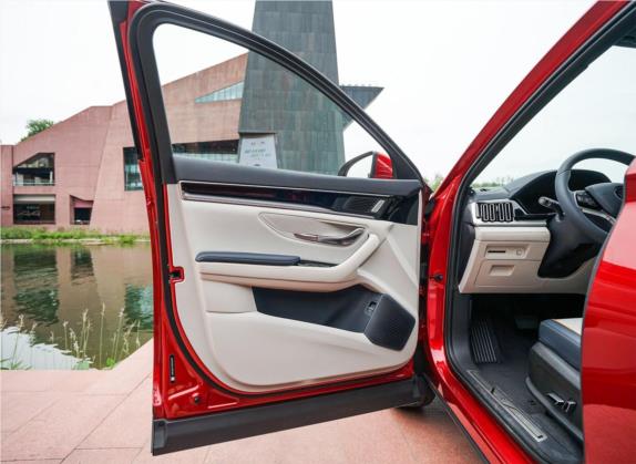 宋PLUS新能源 2021款 EV 旗舰型 车厢座椅   前门板