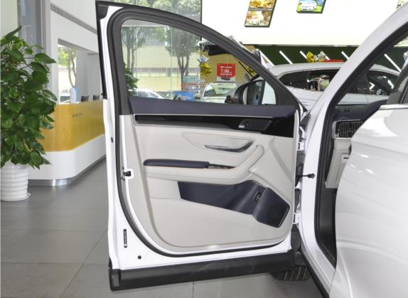 宋PLUS新能源 2021款 DM-i 110KM 旗舰型 车厢座椅   前门板