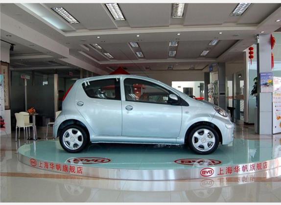 比亚迪F0 2008款 1.0L 尊贵型 外观   正侧