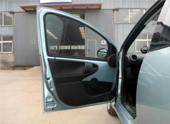 比亚迪F0 2013款 1.0L AMT 铉酷型 车厢座椅   前门板