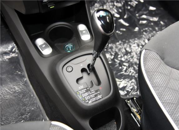 比亚迪F0 2015款 1.0L AMT 悦酷型 中控类   挡把