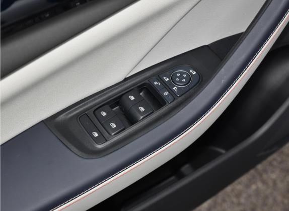 秦PLUS 2021款 EV 400KM 豪华型 车厢座椅   门窗控制