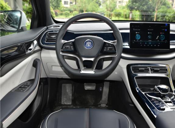 秦PLUS 2021款 EV 500KM 豪华型 中控类   驾驶位