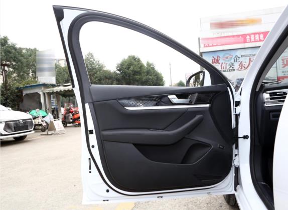 秦PLUS 2021款 EV 400KM 领畅版 车厢座椅   前门板