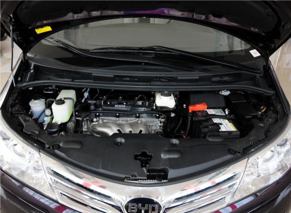 比亚迪M6 2013款 2.4L 手动豪华型 其他细节类   发动机舱