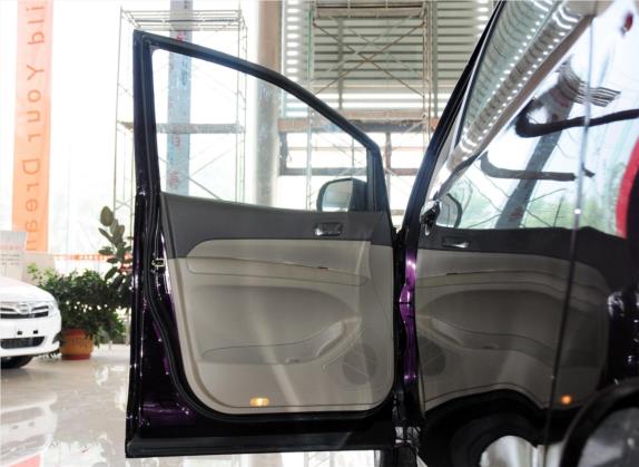 比亚迪M6 2013款 2.4L 手动豪华型 车厢座椅   前门板