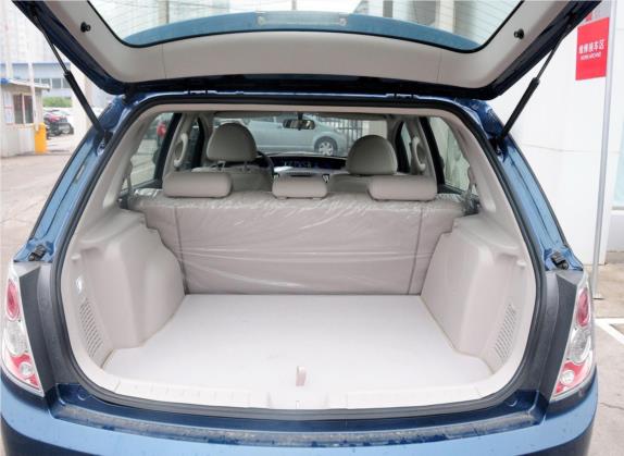 比亚迪e6 2014款 豪华型(北京版) 车厢座椅   后备厢