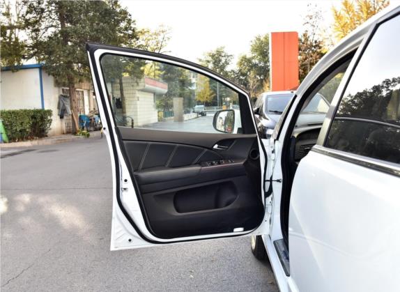 比亚迪e6 2017款 400 尊贵版 车厢座椅   前门板
