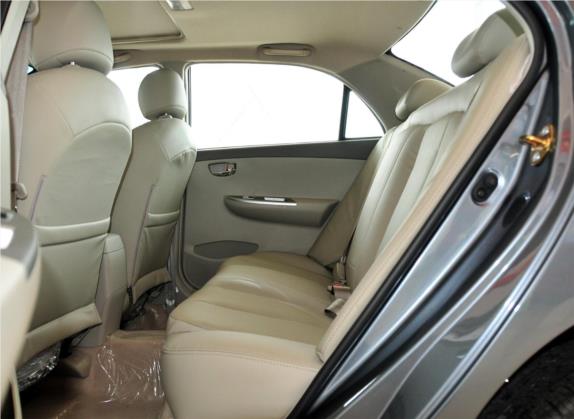 比亚迪G3 2011款 数智版 1.5L 手动豪雅型 车厢座椅   后排空间