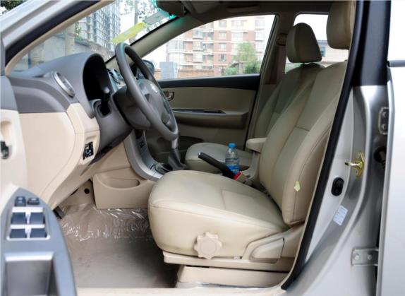比亚迪G3R 2011款 1.5L 手动尚雅型 车厢座椅   前排空间