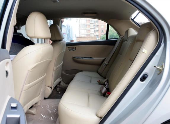 比亚迪G3R 2011款 1.5L 手动尚雅型 车厢座椅   后排空间