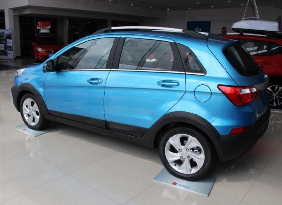 北汽昌河Q25 2017款 1.5L 手动乐趣版 外观   斜后
