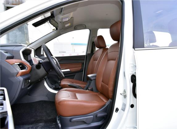 北汽昌河M70 2017款 1.5L 手动豪华舱 车厢座椅   前排空间