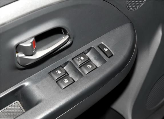 北斗星X5E 2017款 EV168 进取版 车厢座椅   门窗控制