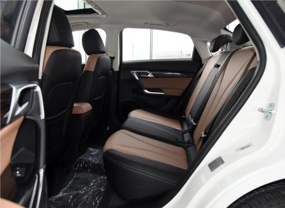 北汽昌河A6 2018款 1.5L 手动豪华版 车厢座椅   后排空间
