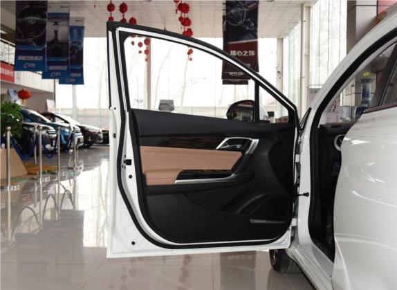 北汽昌河A6 2018款 1.5L 手动豪华版 车厢座椅   前门板
