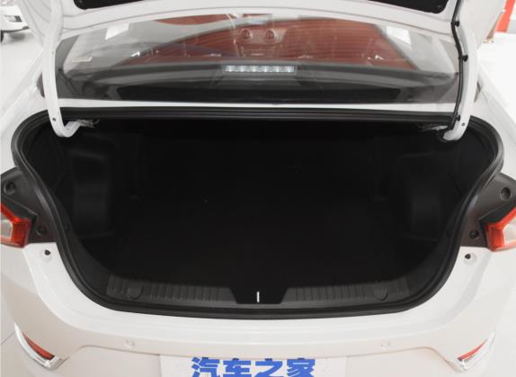 北汽昌河A6 2019款 1.5L 手动精英版 车厢座椅   后备厢