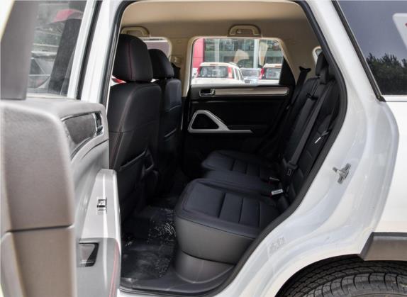 北汽昌河Q7 2018款 1.5T 手动舒适型 车厢座椅   后排空间
